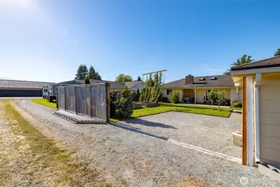 415 Sterling Street, Sedro Woolley, WA 98284 - Photo 26