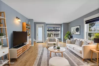 5033 12th Avenue NE #B, Seattle, WA 98105 - Photo 4