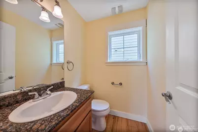 5033 12th Avenue NE #B, Seattle, WA 98105 - Photo 14