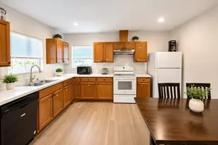 336 S Division St, Auburn, WA 98001 - Photo 2