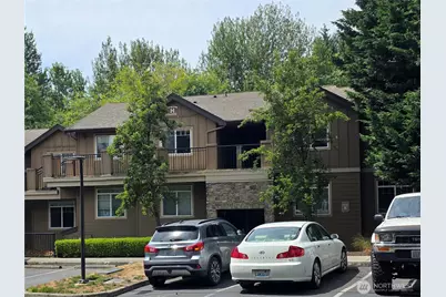 18930 Bothell Everett Highway #H303, Bothell, WA 98012 - Photo 2