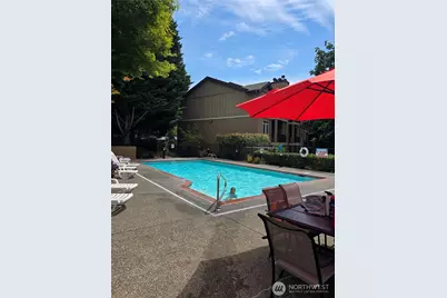 18930 Bothell Everett Highway #H303, Bothell, WA 98012 - Photo 16