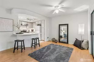 1354 Bellevue Way NE, Bellevue, WA 98004 - Photo 8