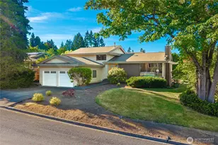 17326 NE 18th Pl, Bellevue, WA 98008 - Photo 2