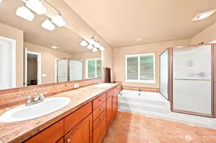 16021 35th Dr SE, Bothell, WA 98012 - Photo 18