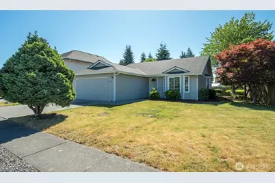 5318 95th Place NE, Marysville, WA 98270 - Photo 2
