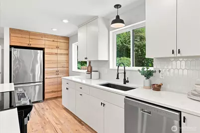 9701 226th Place SW, Edmonds, WA 98020 - Photo 10