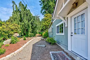1071 Swanson Way NE, Poulsbo, WA 98370 - Photo 4