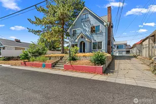 330 Roosevelt Ave, Wenatchee, WA 98801 - Photo 2