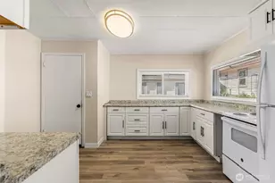 330 Roosevelt Ave, Wenatchee, WA 98801 - Photo 14
