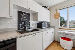 1312 S Massachusetts St, Seattle, WA 98144 - Photo 6