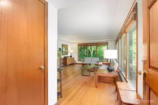 726 N 137th St, Seattle, WA 98133 - Photo 4