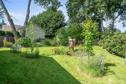 8 Lakewood Oaks Drive SW, Lakewood, WA 98499 - Photo 34