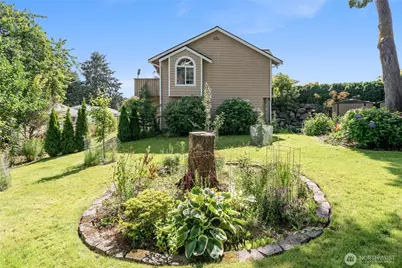 8 Lakewood Oaks Drive SW, Lakewood, WA 98499 - Photo 32