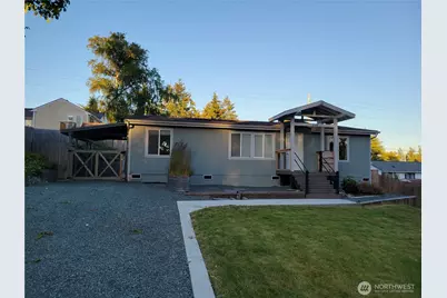 2168 Norman Drive, Oak Harbor, WA 98277 - Photo 1