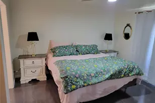 2168 Norman Dr, Oak Harbor, WA 98277 - Photo 2