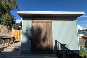 2168 Norman Dr, Oak Harbor, WA 98277 - Photo 16
