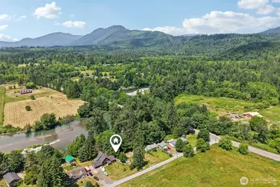 30526 237th Drive NE, Arlington, WA 98223 - Photo 2