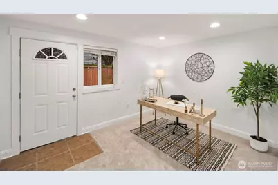 337 N 105th Street #A, Seattle, WA 98133 - Photo 10