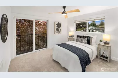 337 N 105th Street #A, Seattle, WA 98133 - Photo 20