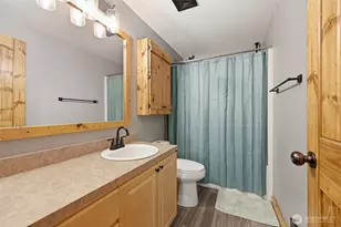 11425 Patsy Dr SE, Olympia, WA 98501 - Photo 14