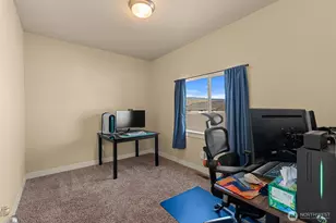 130 S Mystical Ave, East Wenatchee, WA 98802 - Photo 12