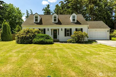1565 SW Putnam Drive, Oak Harbor, WA 98277 - Photo 1
