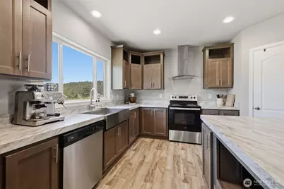 524 Sunny Meadows Drive, Cle Elum, WA 98922 - Photo 6