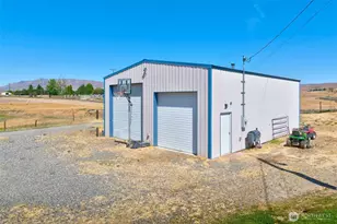 1240 W Huntzinger Rd, Selah, WA 98942 - Photo 6