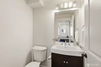 3128 Franklin Avenue E #B, Seattle, WA 98102 - Photo 10