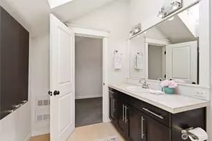 3128 Franklin Ave E, Seattle, WA 98102 - Photo 28