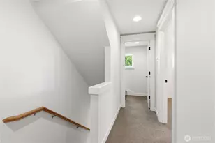 3128 Franklin Ave E, Seattle, WA 98102 - Photo 14