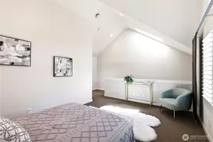 3128 Franklin Ave E, Seattle, WA 98102 - Photo 26