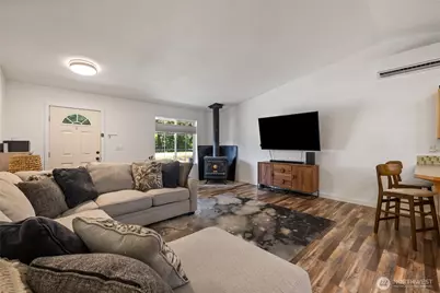 6503 173rd Avenue SW, Longbranch, WA 98351 - Photo 4
