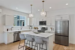 263 NW 42nd St, Seattle, WA 98107 - Photo 6