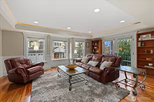 825 Kirkland Way, Kirkland, WA 98033 - Photo 4