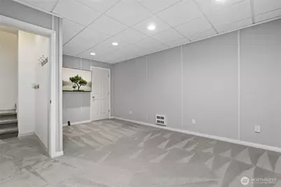 10625 NE 173rd Place, Bothell, WA 98011 - Photo 26