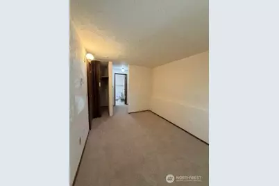 2100 N 106th Street #104, Seattle, WA 98133 - Photo 8