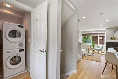 7114 California Avenue SW #A, Seattle, WA 98136 - Photo 8