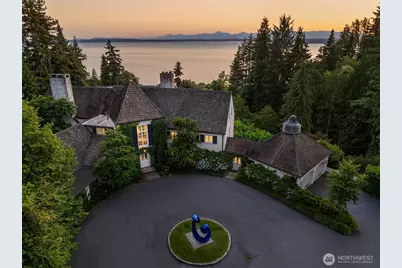 36 NW Cherry Loop Drive, Shoreline, WA 98177 - Photo 2