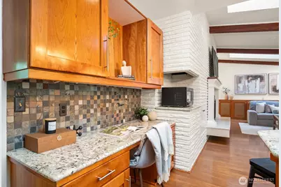 16 Bridlewood Circle, Kirkland, WA 98033 - Photo 12