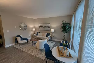 11415 Slater Ave NE, Kirkland, WA 98033 - Photo 2