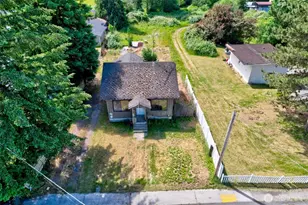 312 E Pioneer St, Granite Falls, WA 98252 - Photo 1