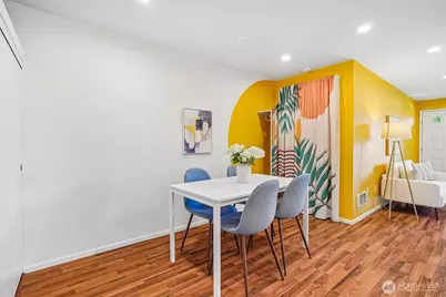 901 5th Avenue N #107, Seattle, WA 98109 - Photo 6