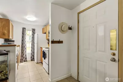 1800 NE John Carlson Road #A104, Bremerton, WA 98311 - Photo 6