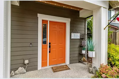 19311 Valley View Dr, Arlington, WA 98223 - Photo 2