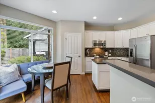 469 243rd Pl SE, Sammamish, WA 98074 - Photo 12