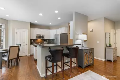 469 243rd Place SE, Sammamish, WA 98074 - Photo 10