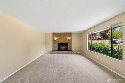 10204 21st Ave W, Everett, WA 98204 - Photo 4