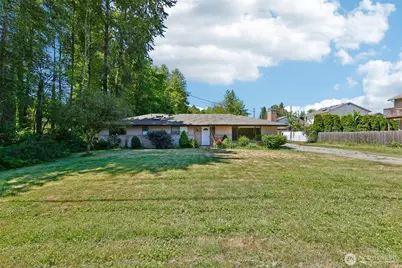 10204 21st Ave W, Everett, WA 98204 - Photo 1